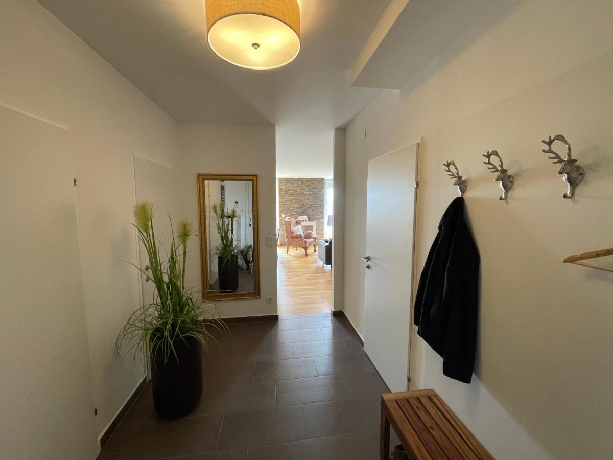 Penthouse Wohnung Am Radweg Mit Dachterasse Вайдхофен-ан-дер-Тая Екстериор снимка