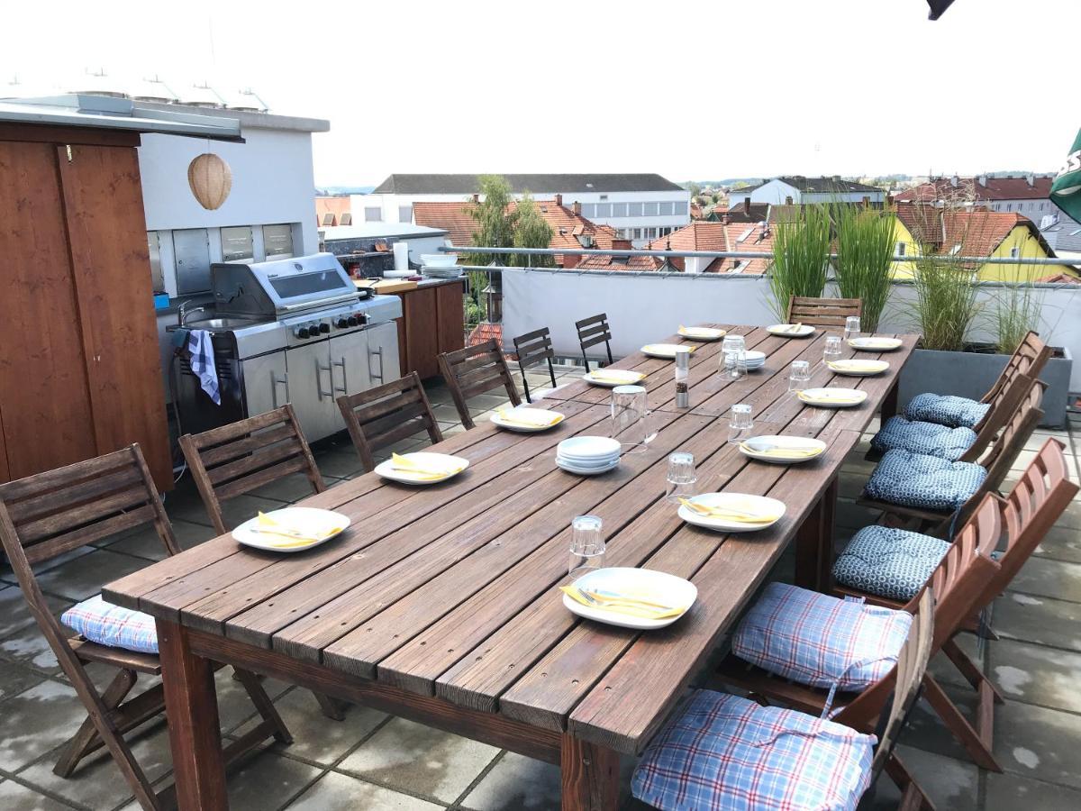 Penthouse Wohnung Am Radweg Mit Dachterasse Вайдхофен-ан-дер-Тая Екстериор снимка
