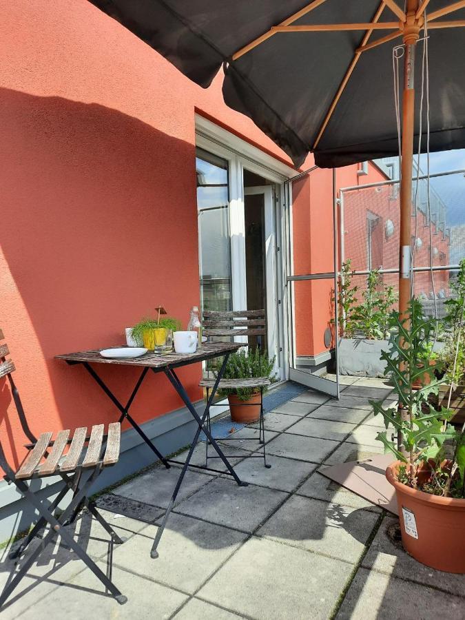 Penthouse Wohnung Am Radweg Mit Dachterasse Вайдхофен-ан-дер-Тая Екстериор снимка